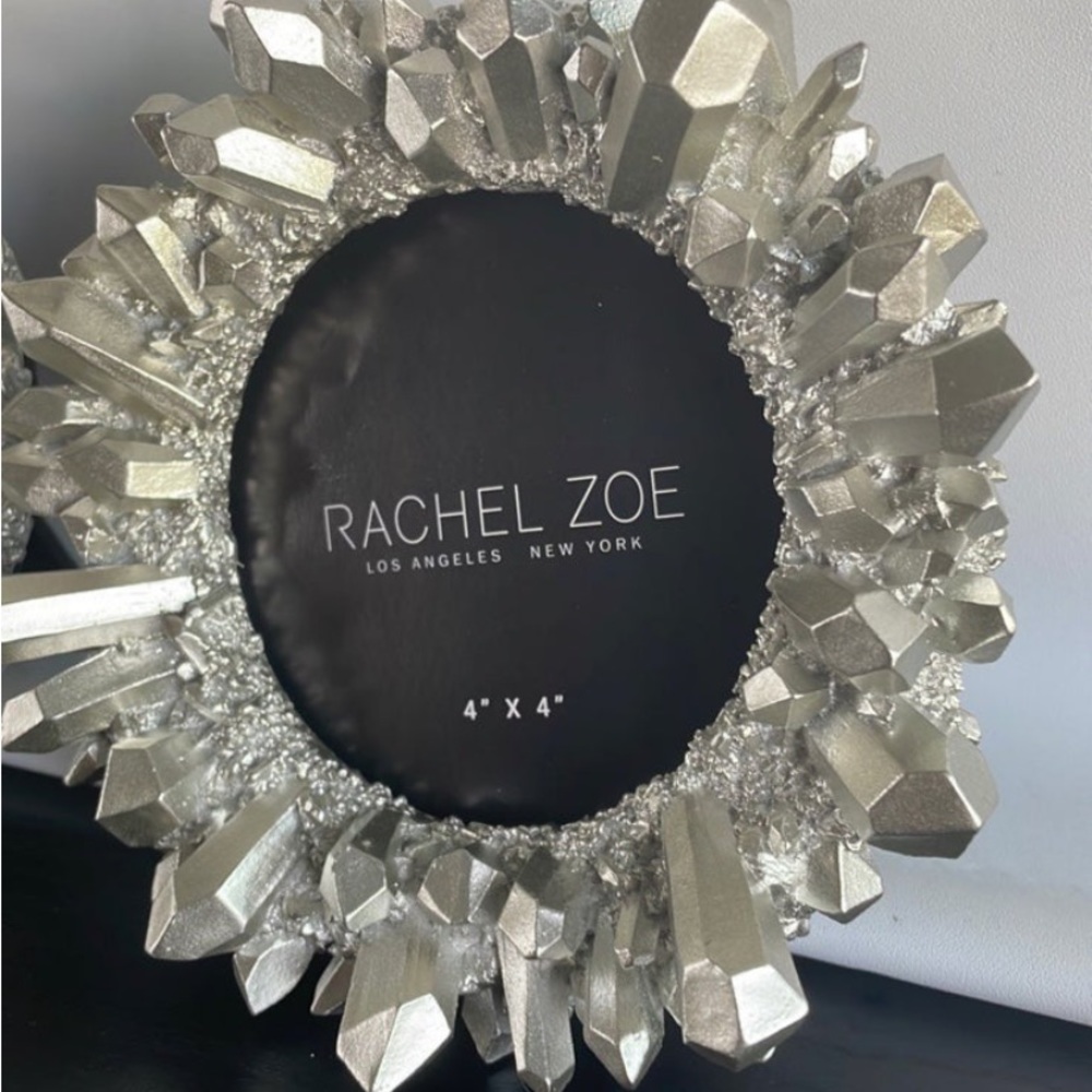 HOST PICK!! 🎆🎉🪩 2 Rachel Zoe 4x4 Resin Silver Crystal Round Frames